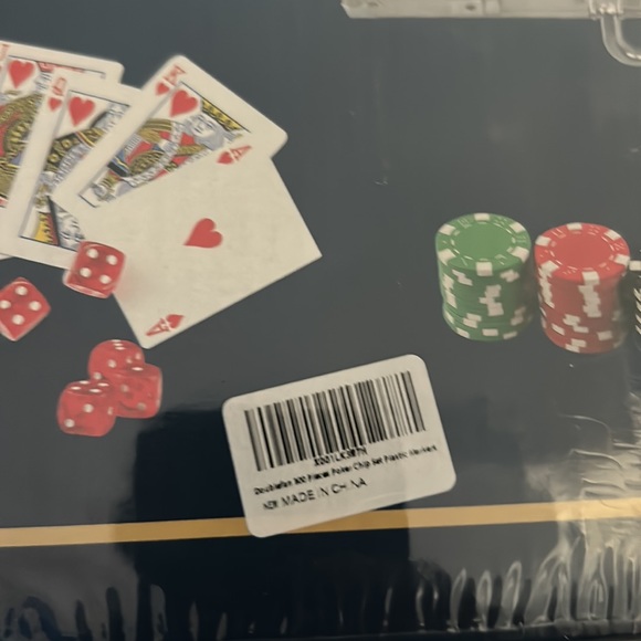300 piece sealed poker set - Picture 2 of 2